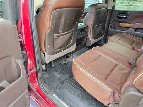 Used 2014 Chevrolet Silverado 1500 High Country w/ High Country Premium Package AWD/4WD image 35
