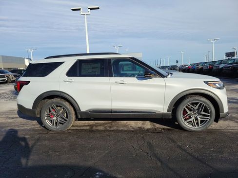 New 2026 Ford Explorer ST w/ Sun And Sound Package image 3