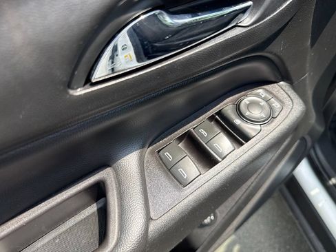 Used 2019 Chevrolet Equinox LT AWD/4WD image 26