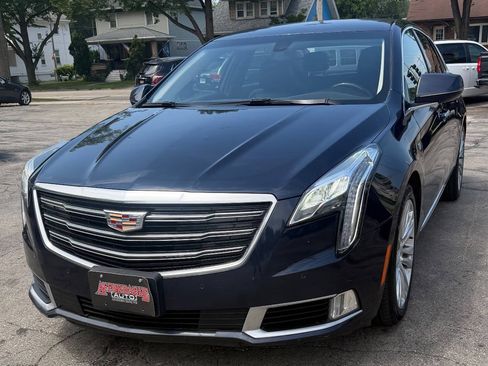 Used 2018 Cadillac XTS Luxury AWD/4WD image 4