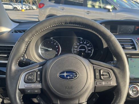 Used 2018 Subaru Forester 2.5i Touring w/ Popular Package #3B image 22