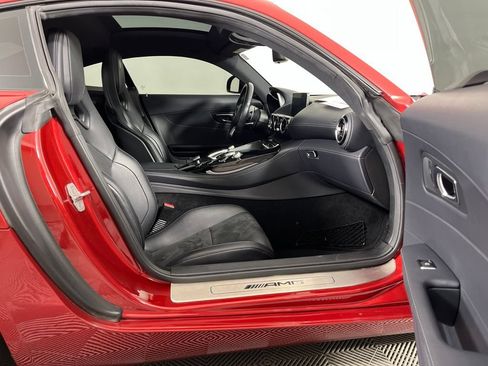 Used 2017 Mercedes-Benz AMG GT Coupe image 5