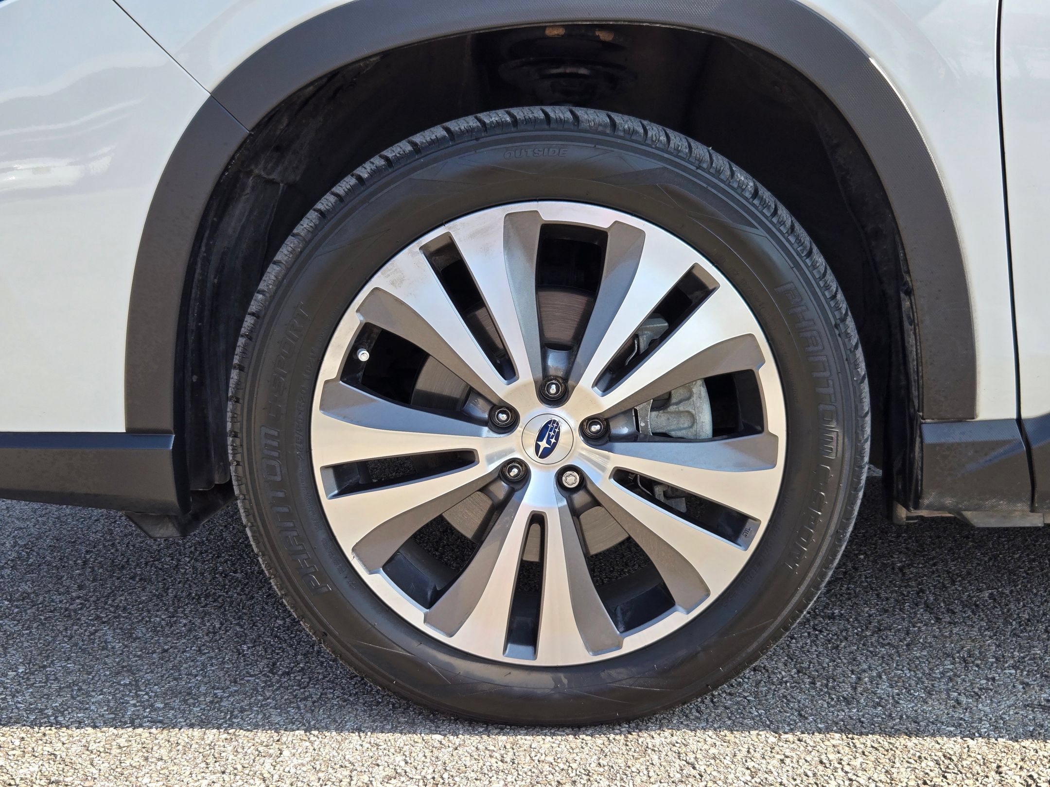 Used 2022 Subaru Ascent Limited w/ Technology Package AWD/4WD image 31