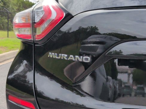 Used 2018 Nissan Murano Platinum w/ Cargo Package FWD image 12