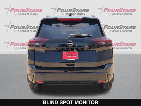 New 2026 Nissan Rogue Dark Armor FWD image 5