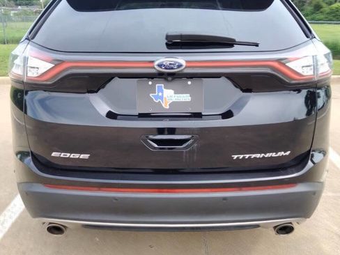 Used 2016 Ford Edge Titanium w/ Equipment Group 302A image 6
