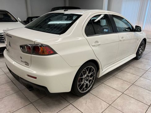 Used 2014 Mitsubishi Lancer Evolution MR image 7