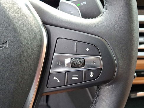 Certified 2023 BMW 330i xDrive Sedan w/ Premium Package image 23