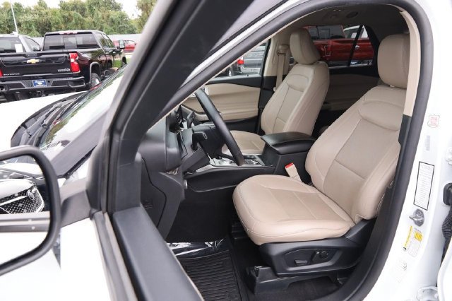 Used 2023 Ford Explorer Limited AWD/4WD image 9