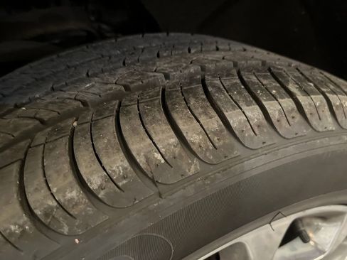 Used 2020 GMC Sierra 1500 Denali w/ Denali Ultimate Package AWD/4WD image 27