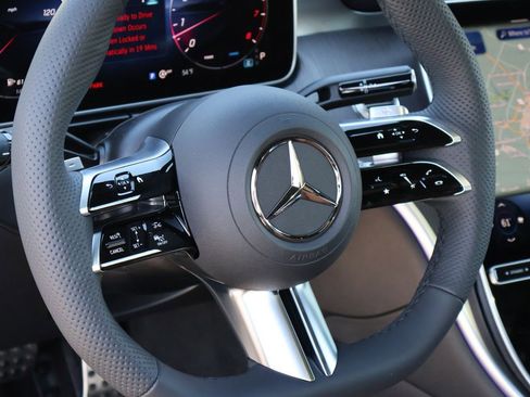 Used 2026 Mercedes-Benz CLE 300 4MATIC Coupe image 19