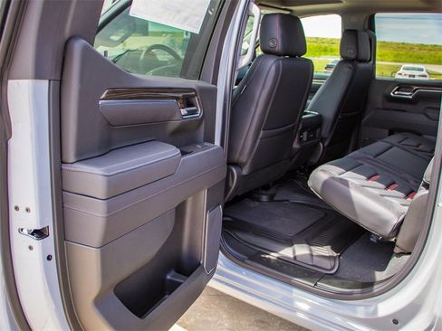New 2025 Chevrolet Silverado 1500 RST w/ Convenience Package II AWD/4WD image 31