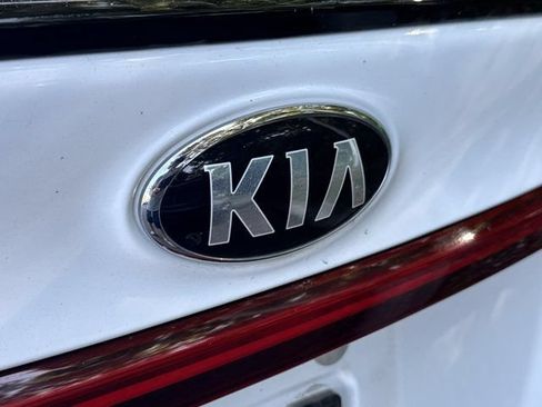 Used 2021 Kia Forte GT-Line w/ GT-Line Premium Package FWD image 8