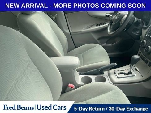 Used 2013 Toyota Corolla LE FWD image 9