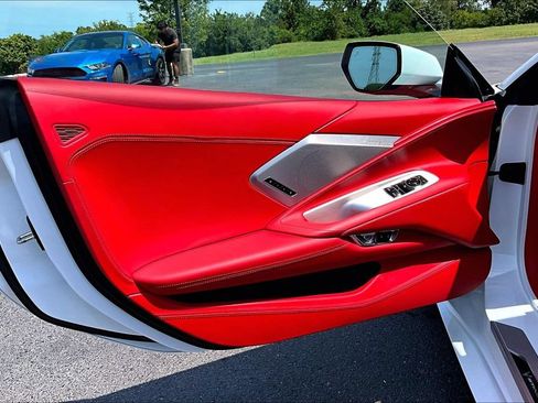Used 2024 Chevrolet Corvette Stingray Premium Cpe w/ Battery Protection Package RWD image 22