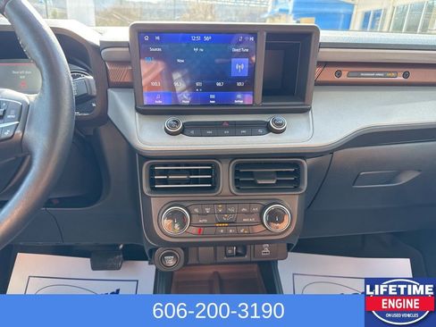 Used 2022 Ford Maverick Lariat w/ Lariat Luxury Package image 18