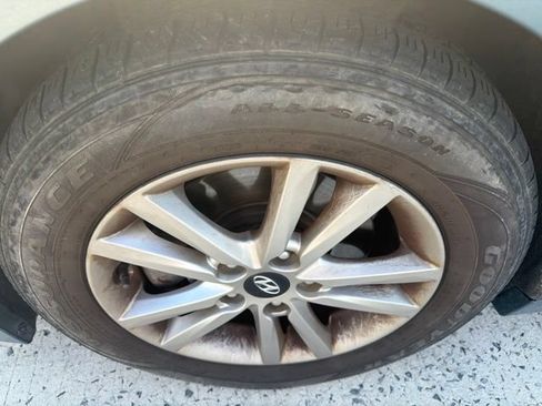 Used 2016 Hyundai Sonata SE FWD image 3