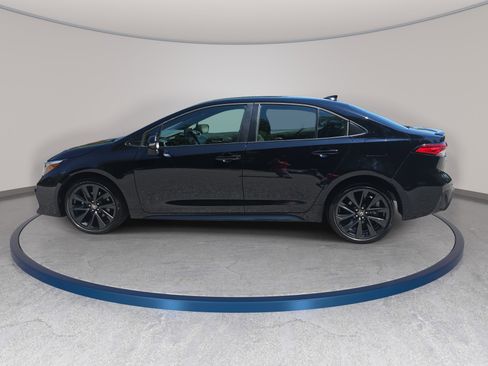 Used 2024 Toyota Corolla SE FWD image 8