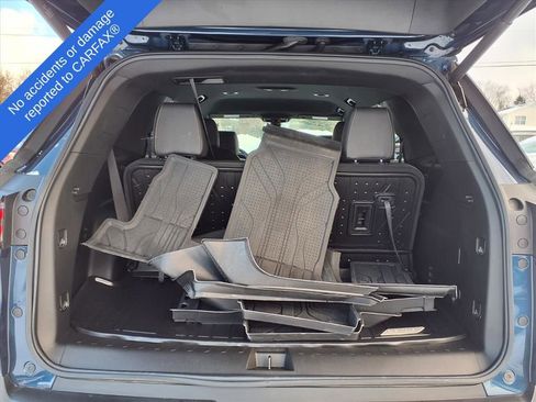 Used 2023 Chevrolet Traverse LT w/ LPO, Floor Liner Package image 12