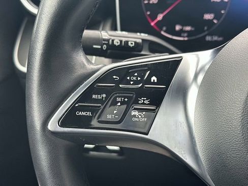 Certified 2025 Mercedes-Benz GLC 300 4MATIC image 22