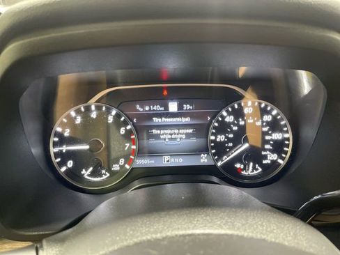 Used 2023 Nissan Titan Platinum Reserve w/ Moonroof Package AWD/4WD image 15