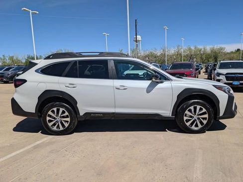 Certified 2025 Subaru Outback Premium w/ Popular Package #1A AWD/4WD image 2