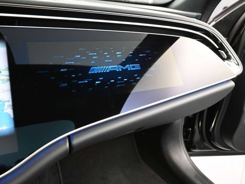 Used 2025 Mercedes-Benz E 53 AMG e 4MATIC Sedan image 9