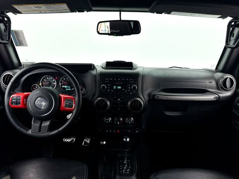Used 2018 Jeep Wrangler Unlimited Sport S AWD/4WD image 15