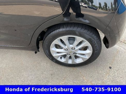 Used 2019 Chevrolet Spark LT FWD image 11
