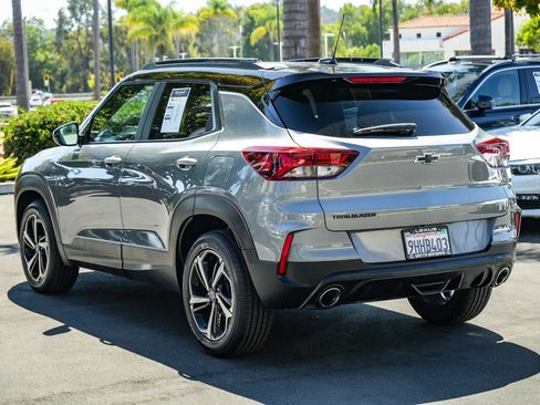 Used 2023 Chevrolet TrailBlazer RS FWD image 4