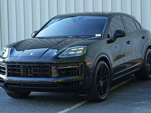 Used 2025 Porsche Cayenne Coupe AWD/4WD image 54