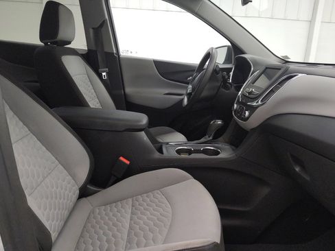 Used 2021 Chevrolet Equinox LS w/ LS Convenience Package FWD image 21