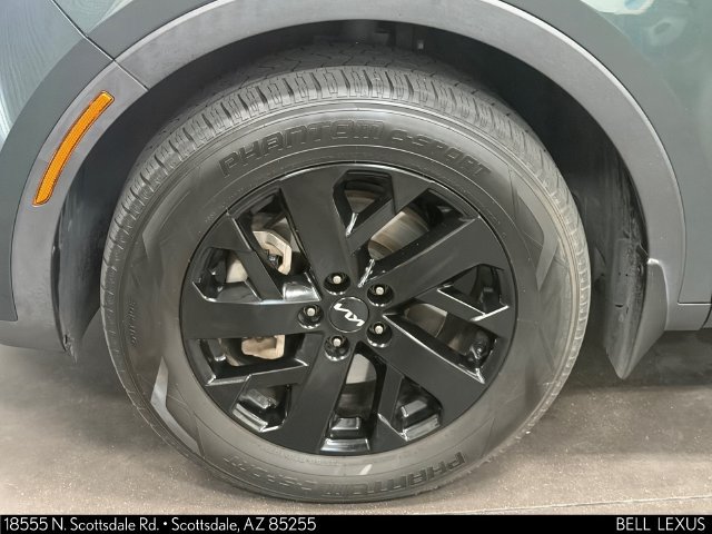 Used 2023 Kia Sorento S w/ Panoramic Sunroof Package AWD/4WD image 10