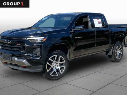 Used 2023 Chevrolet Colorado Z71 w/ Z71 Convenience Package 2
