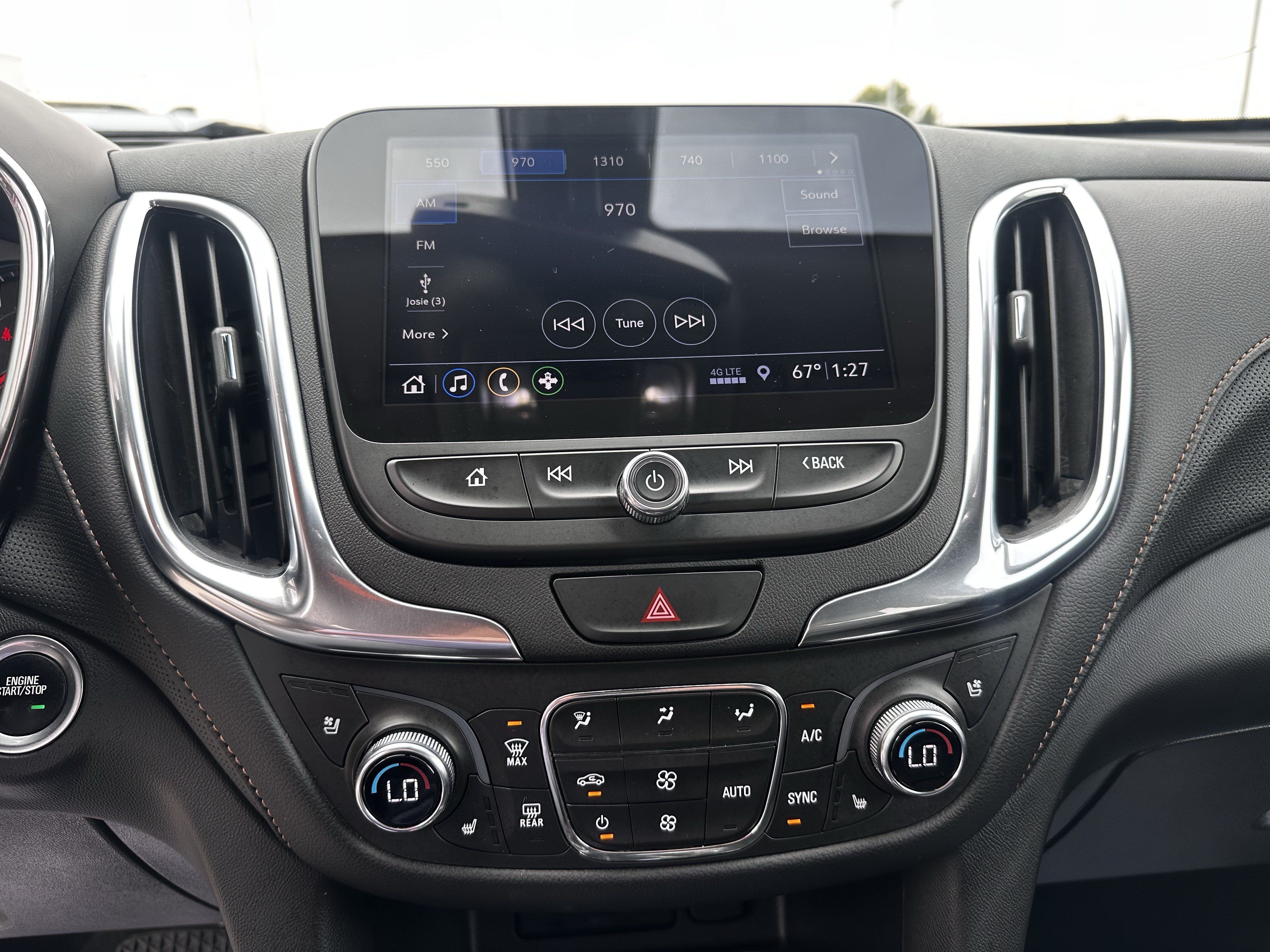 Used 2021 Chevrolet Equinox Premier AWD/4WD image 15