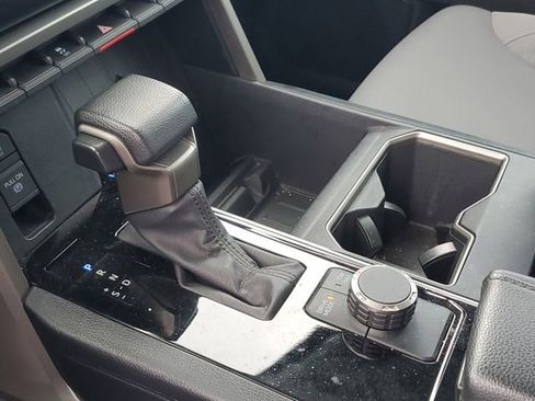 Used 2023 Toyota Tundra SR5 w/ SR5 Convenience Package RWD image 24