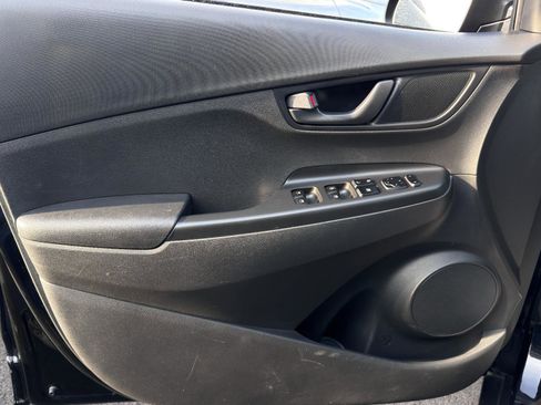 Used 2019 Hyundai Kona SEL image 13