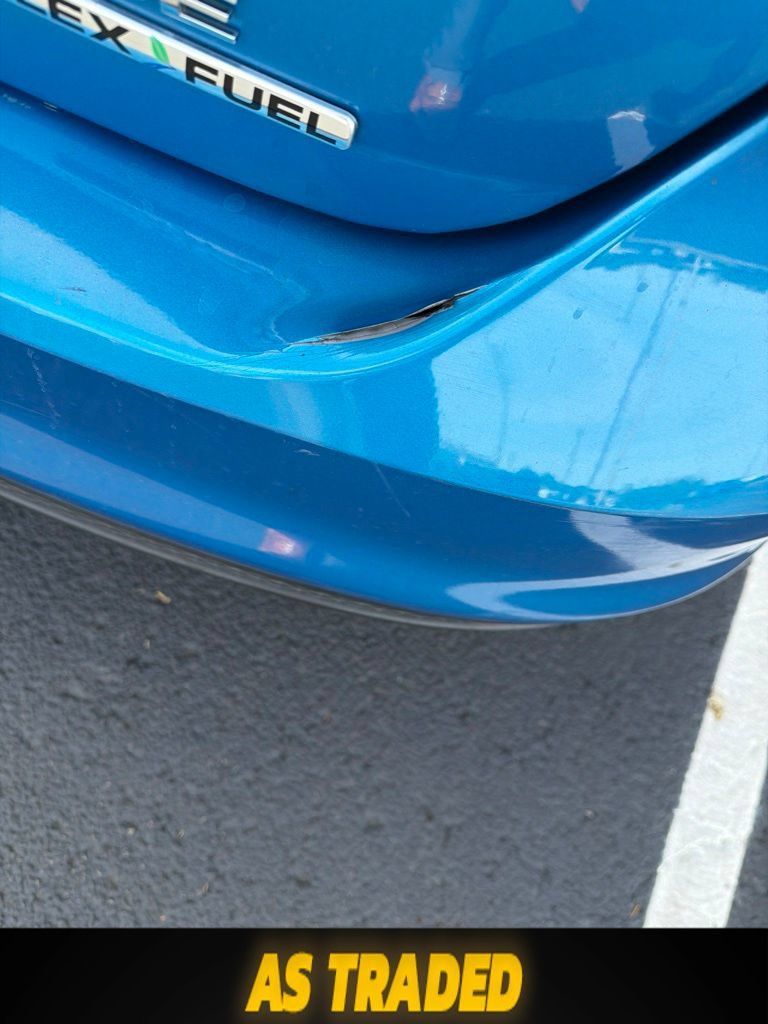 Used 2014 Ford Focus SE FWD image 9