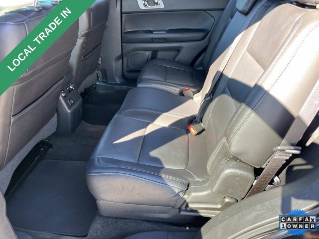 Used 2015 Ford Explorer XLT w/ Equipment Group 202A AWD/4WD image 19