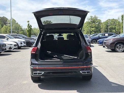 Used 2024 Volkswagen Tiguan SEL R-Line AWD/4WD image 14
