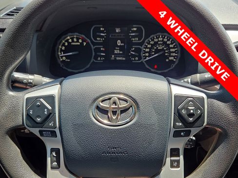 Used 2020 Toyota Tundra SR5 w/ SR5 Upgrade Package AWD/4WD image 24