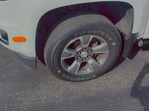 Used 2015 Chevrolet Colorado Z71 image 20