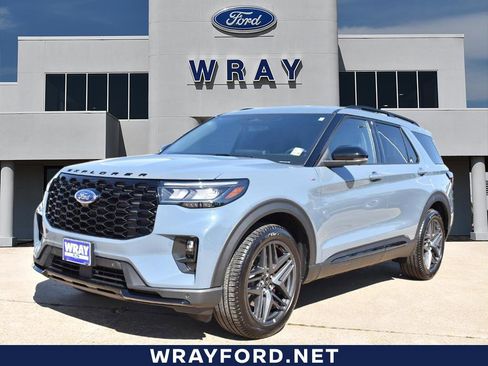 New 2025 Ford Explorer ST-Line w/ Premium Package RWD image 1