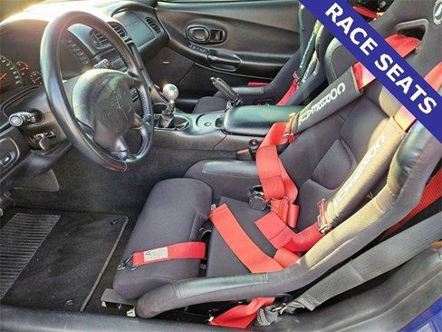 Used 2004 Chevrolet Corvette Z06 w/ Z06 Preferred Equipment Group image 9