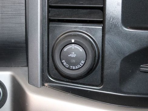 Used 2022 Ford F150 XLT AWD/4WD image 45