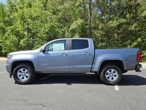 Used 2019 Chevrolet Colorado W/T w/ WT Convenience Package RWD image 2