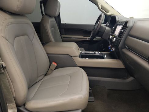Used 2019 Ford Expedition Limited w/ Equipment Group 302A RWD image 21