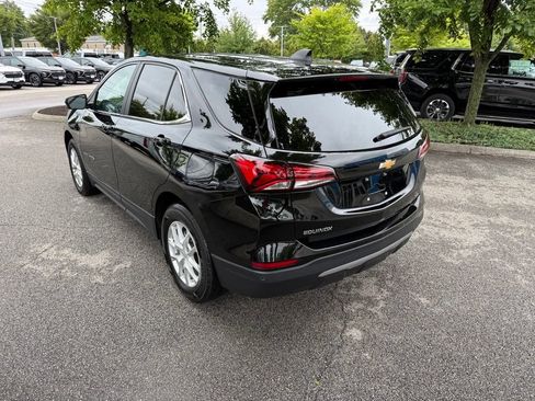 Used 2024 Chevrolet Equinox LT AWD/4WD image 2