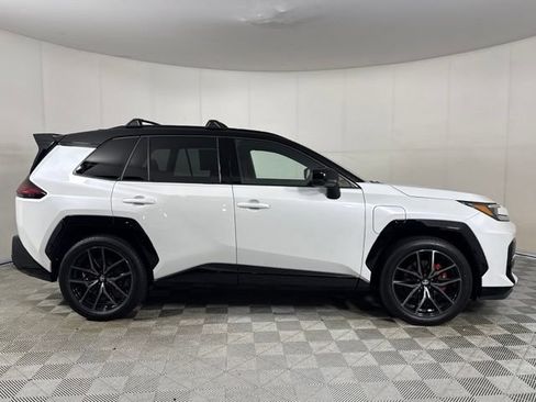 Used 2026 Toyota RAV4 AWD Plug-in Hybrid image 4