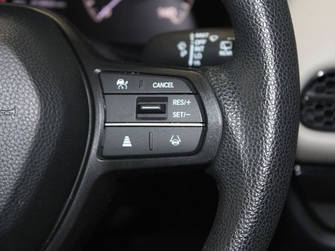 Used 2024 Honda HR-V LX image 20